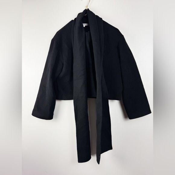 Reformation Porter wool blend cropped jacket black scarf - Picture 3 of 6